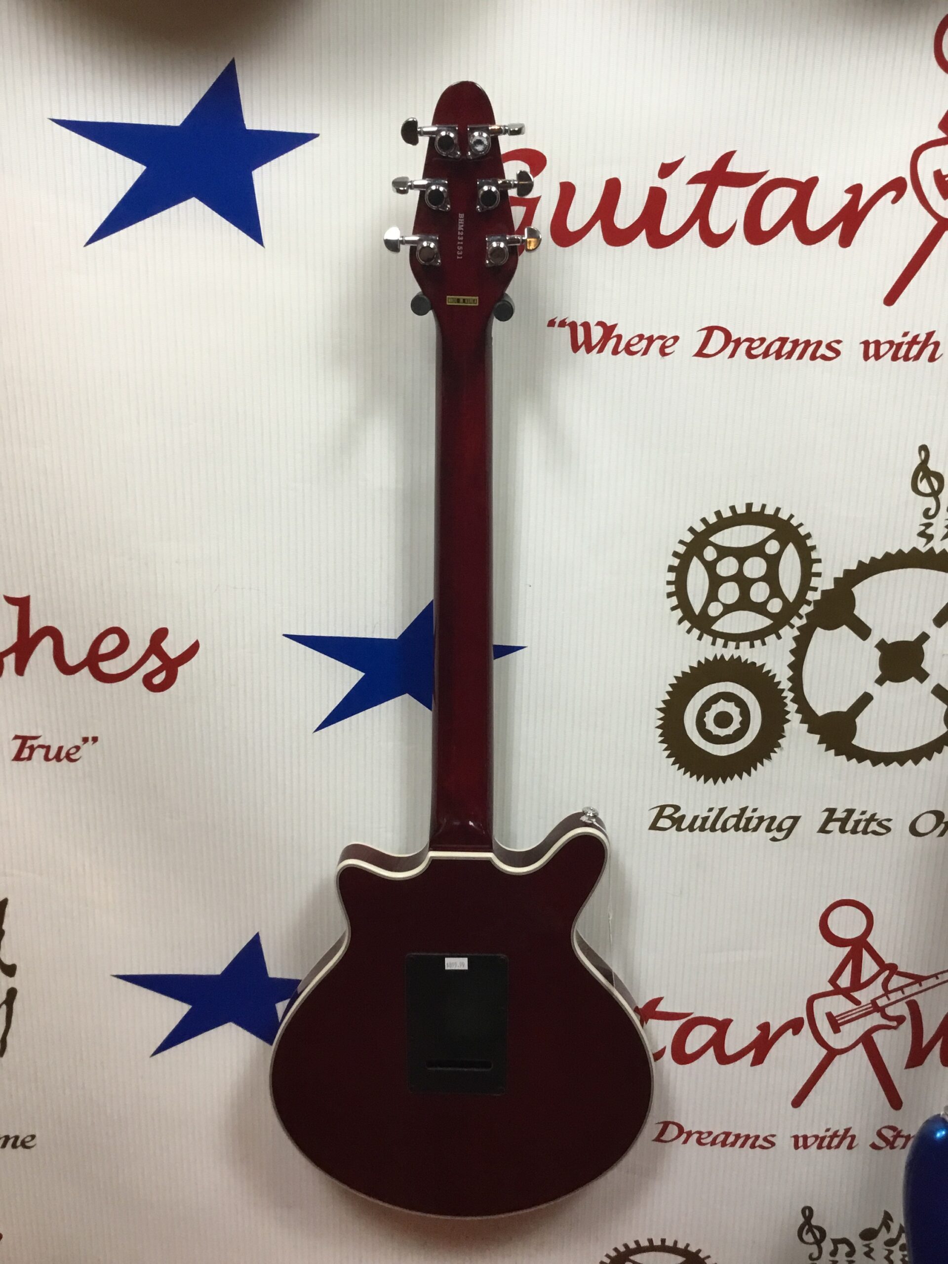 Brian May “Red Special” w/Bag - Image 4