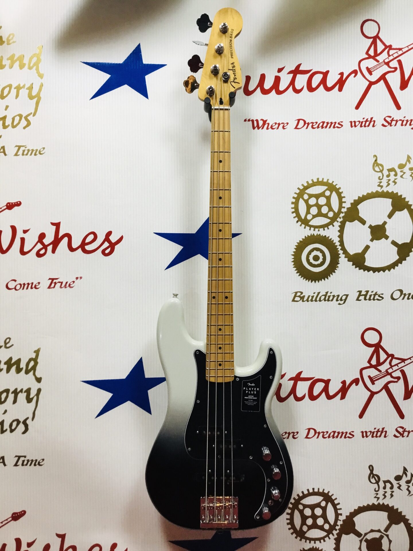 Fender Player Plus Active Precision Bass