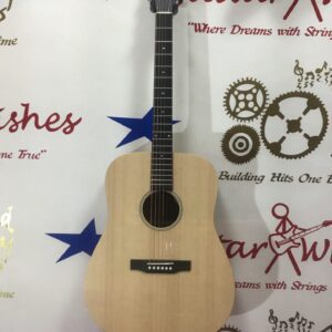 Larrivee simple-6 dreadnought acoustic