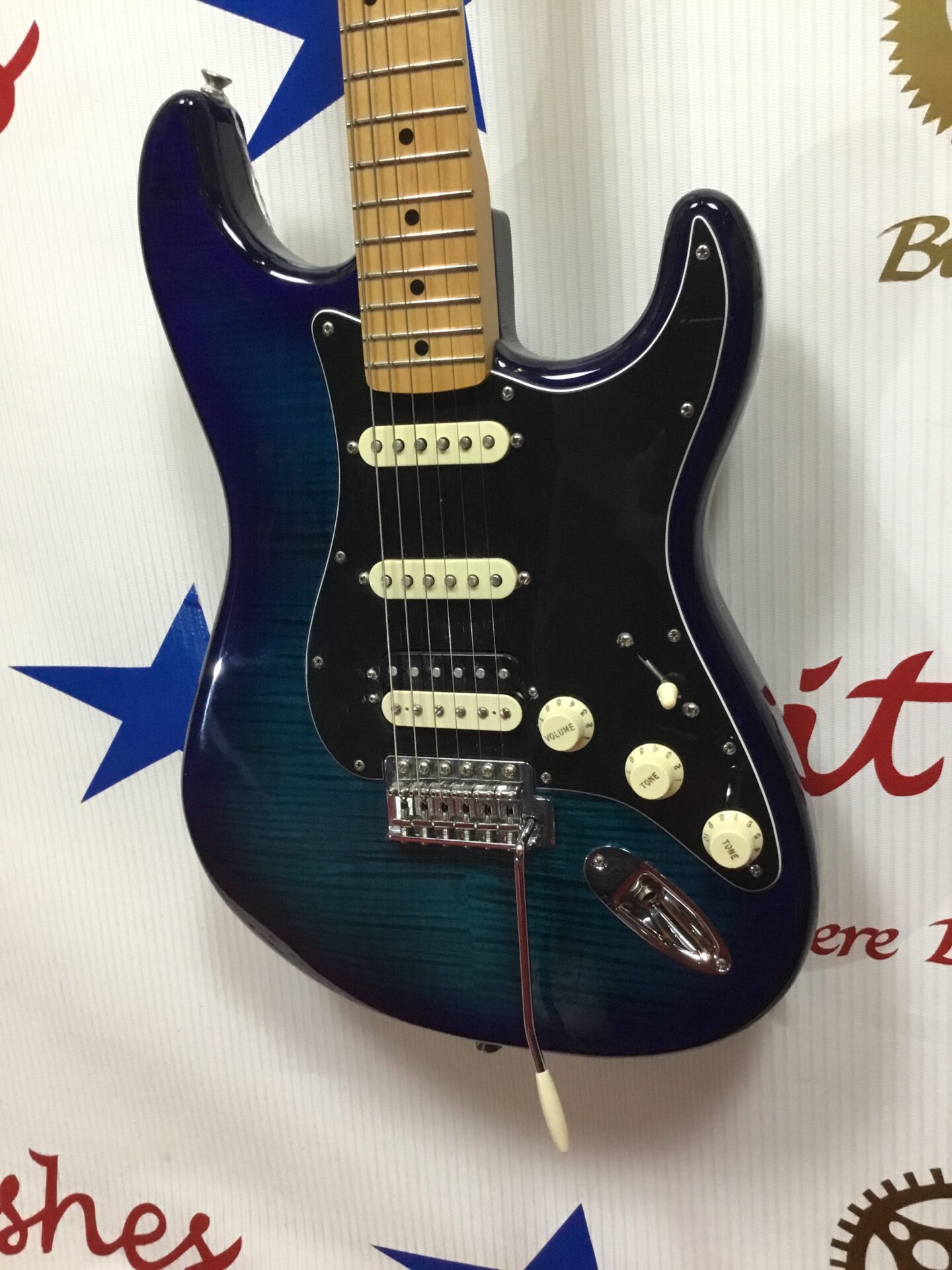 Fender Player II Stratocaster - Image 3