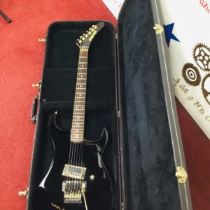 Kramer Early 80s Modified w/original hardshell case
