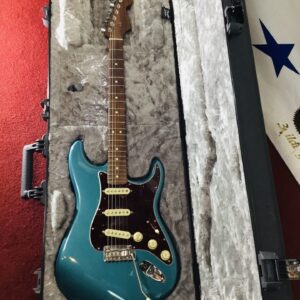 Fender American Pro Stratocaster w/original hardshell case