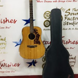 Gibson J50 Deluxe mid 70s