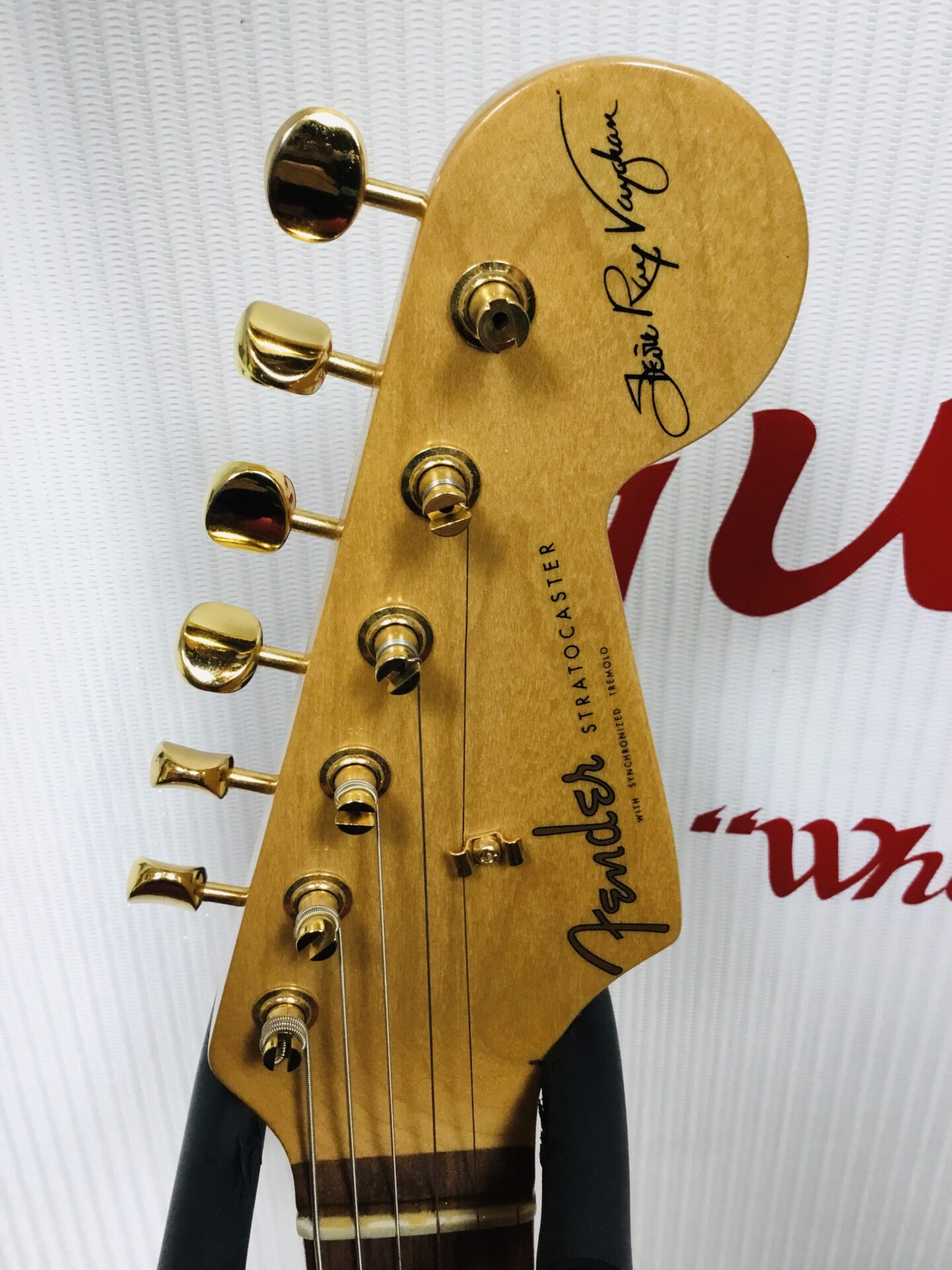 Fender SRV Stratocaster - Image 5