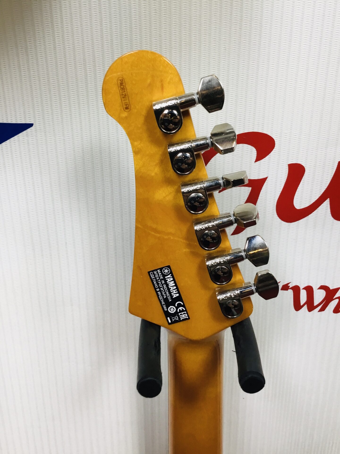 Yamaha Pacifica - Image 3