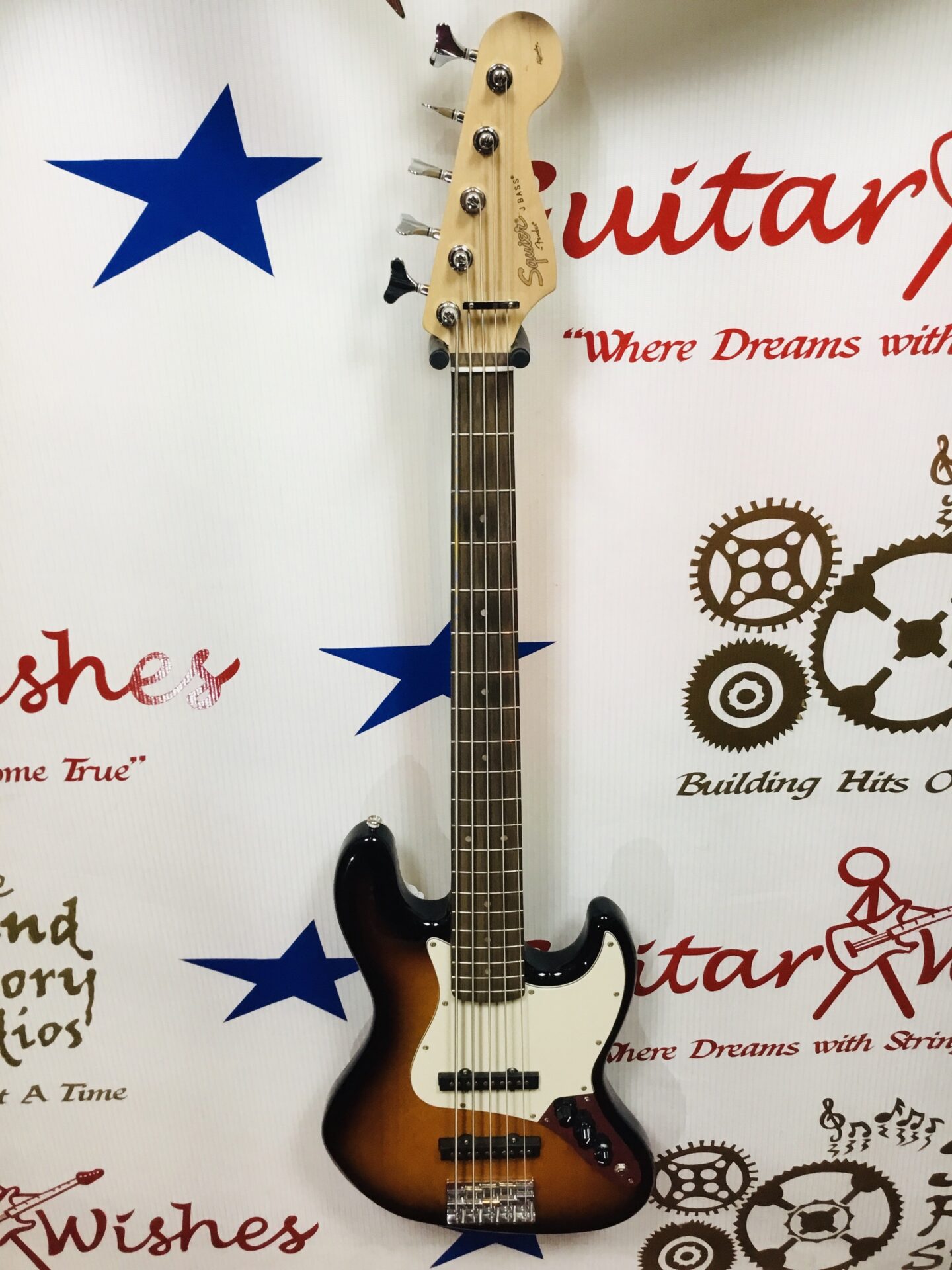 Squier 5 String J Bass