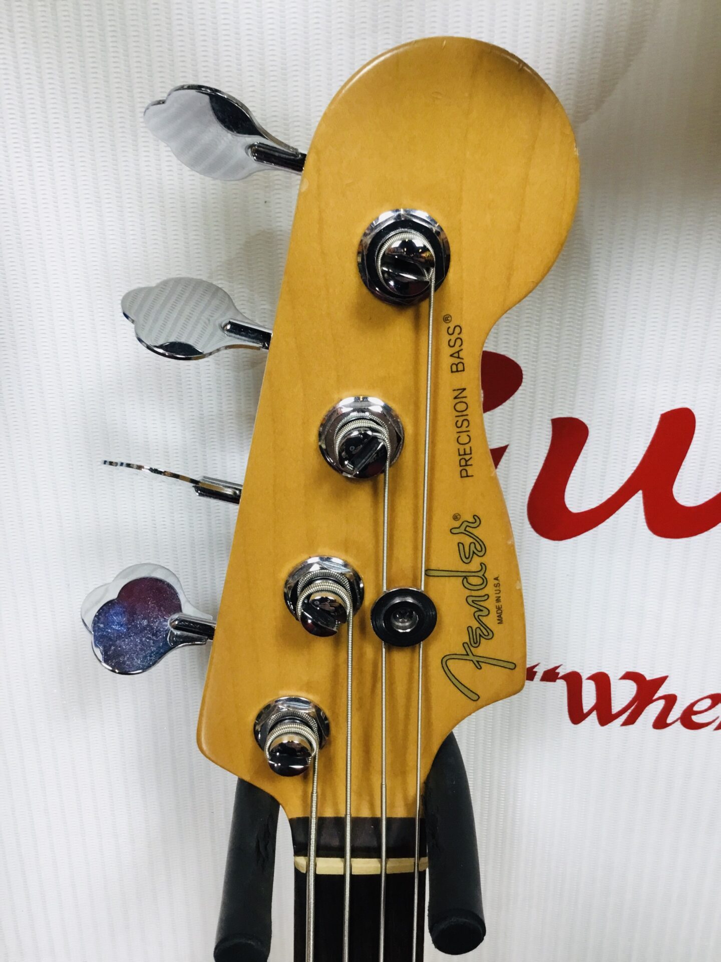 Fender P bass - Image 4