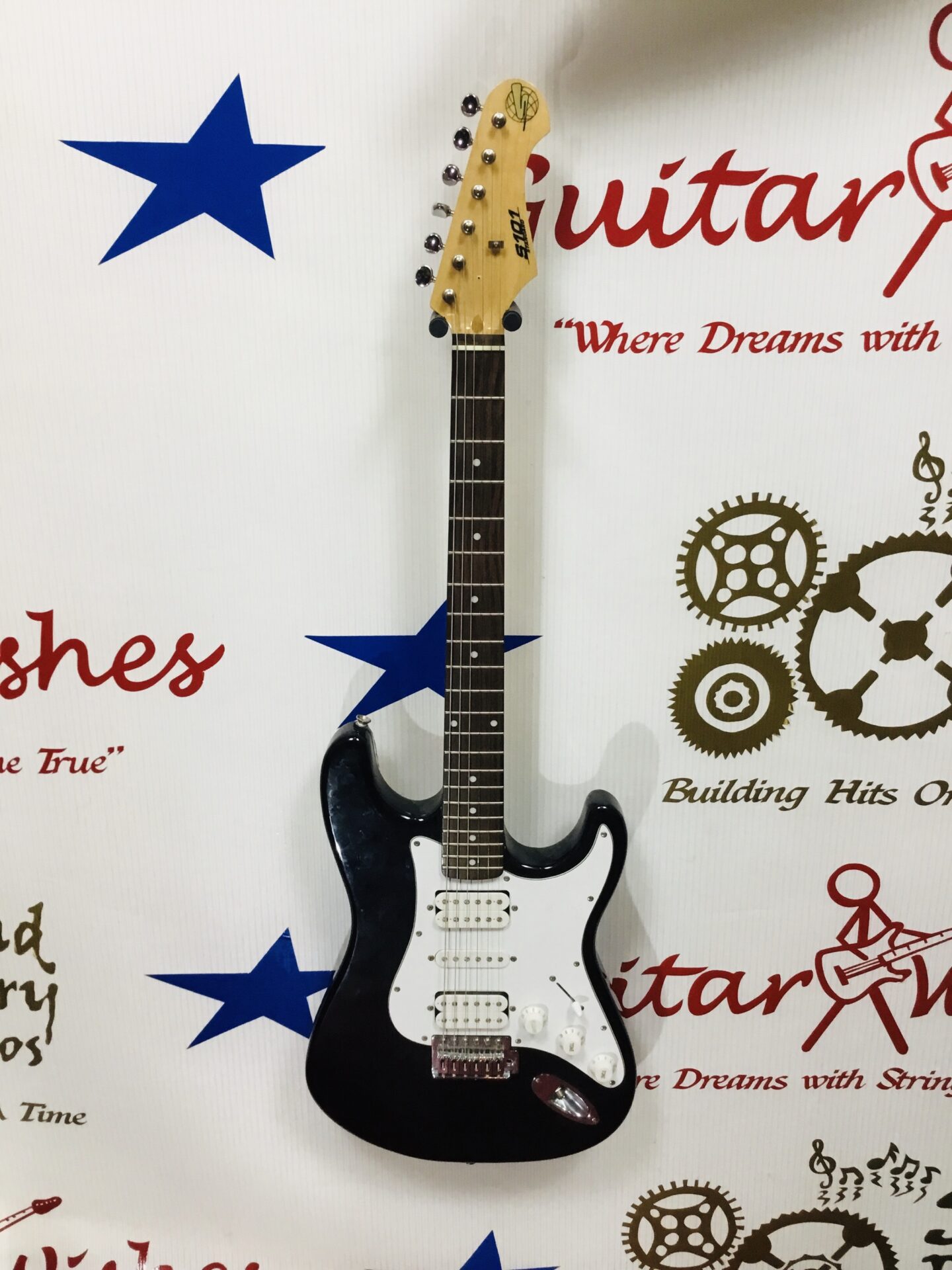 S101 Strat Style guitar