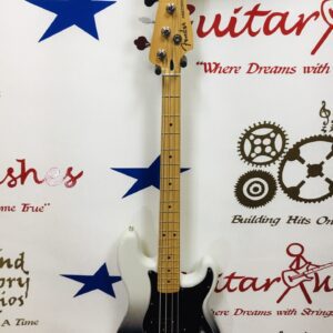 Fender Precision Bass