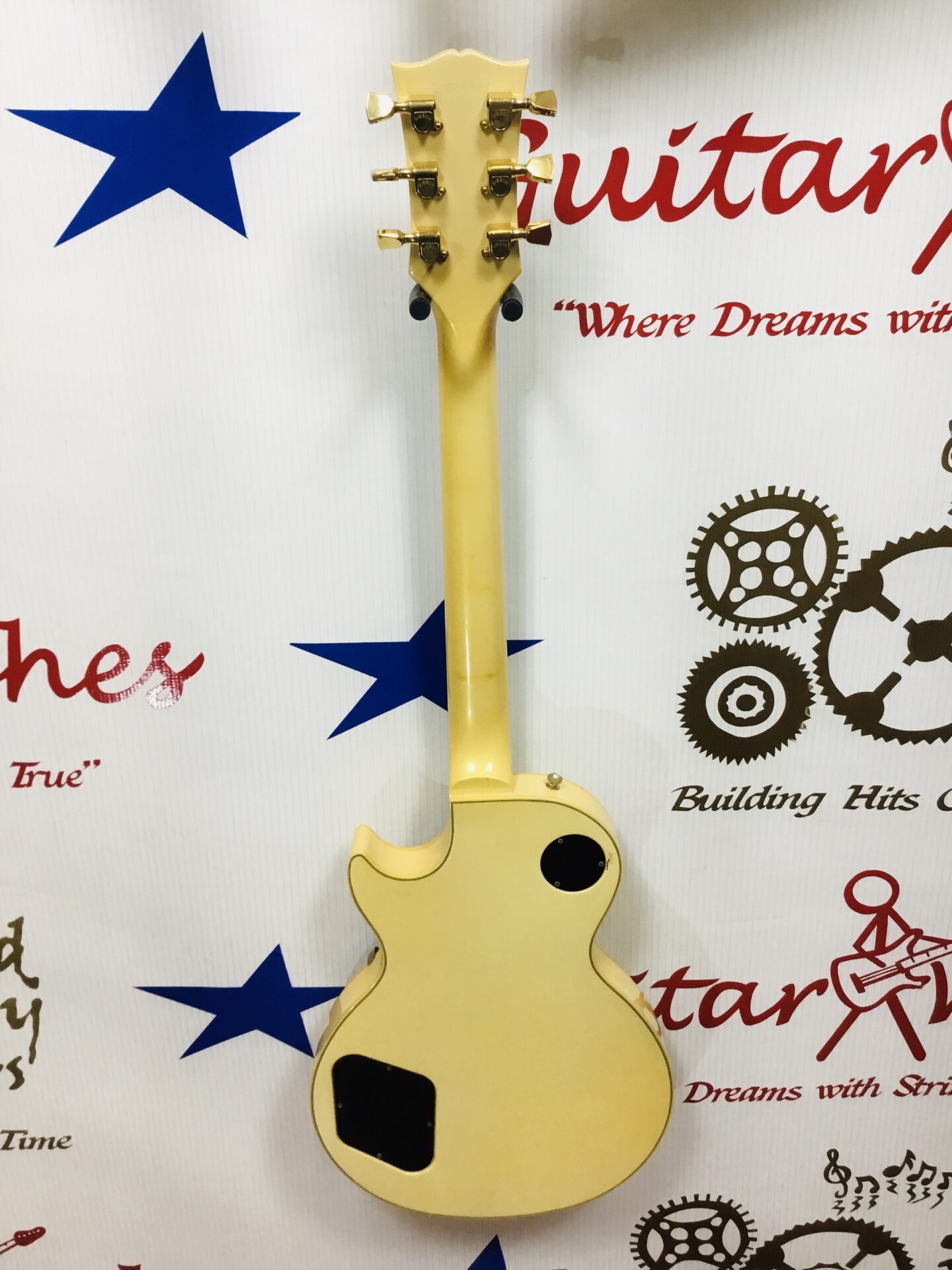 1983 Gibson Les Paul Custom - Image 2